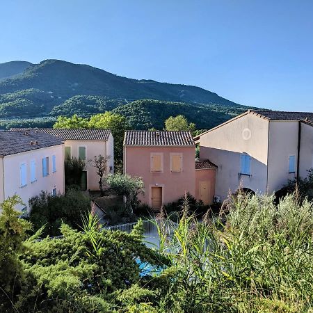 Maisonnette Dans Domaine Avec Piscine A Nyons, Pays Des Olives 外观 照片